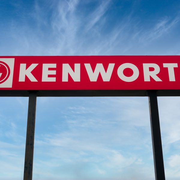 Digital display failure causes Kenworth recall