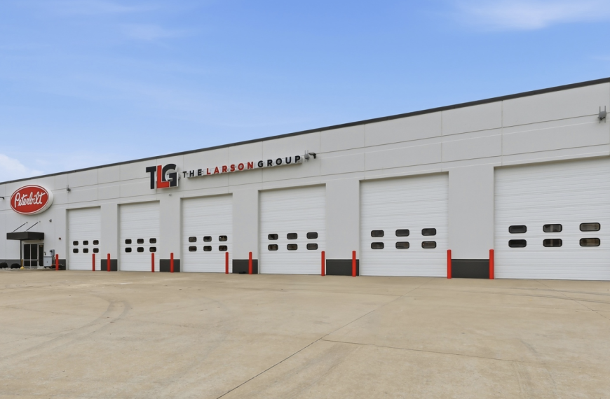 TLG Peterbilt relocates Kentucky facility; new one has 15 service bays