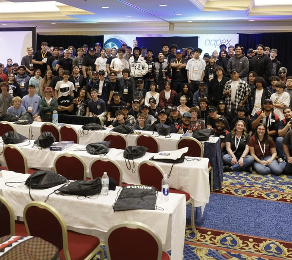 AAPEX Student Experience brings automotive students closer to the industry