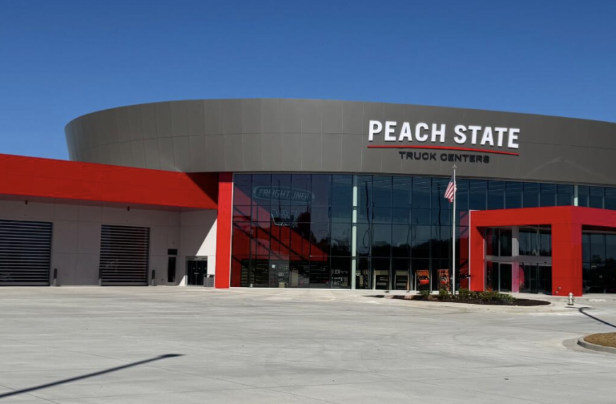 Peach State Truck Centers’ new dealership has 57 service bays