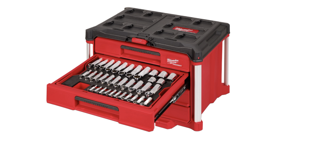 New from Milwaukee: 366-piece master mechanic hand tool set in Packout drawers