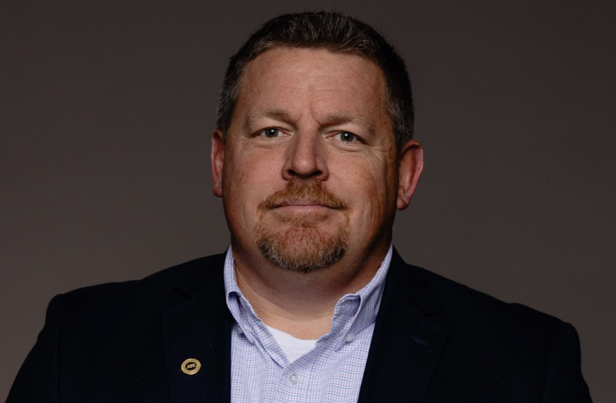 NY automotive instructor leads new slate of ASE Education Foundation officers