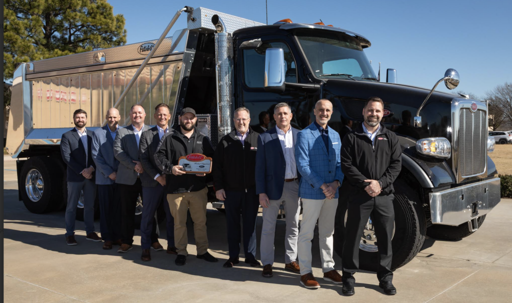 Ohio Peterbilt boasts first to be named Master Technician