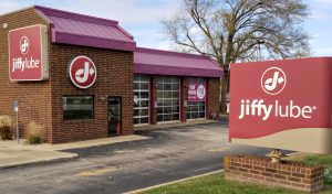 Private investment firm pays $1.3 billion for jiffy Lube