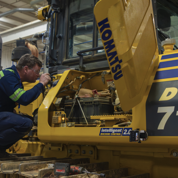 Ohio tech wins Komatsu’s Advanced Technician Competition