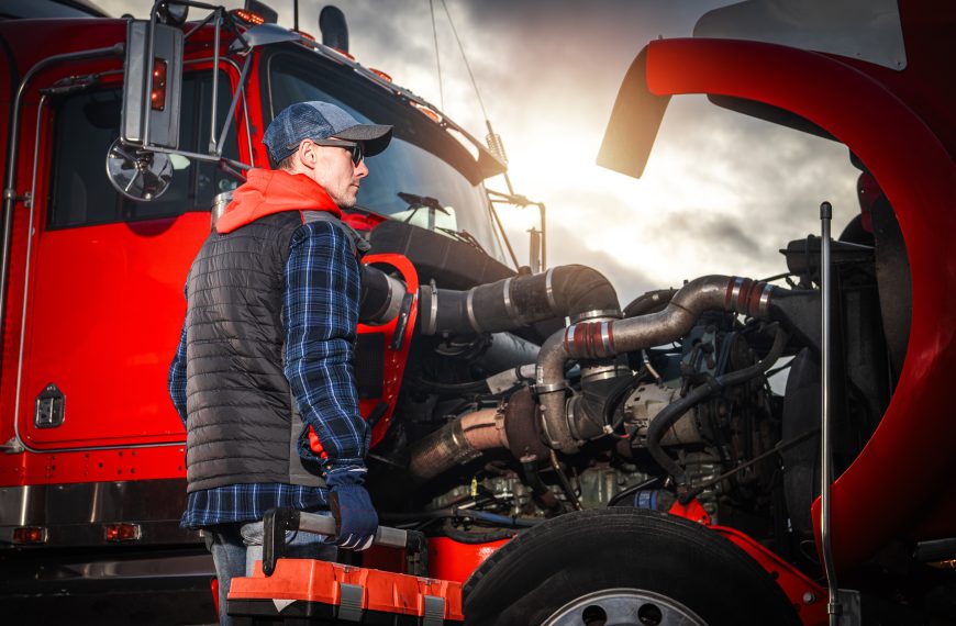 Survey delves into the work lives of heavy-duty professional technicians
