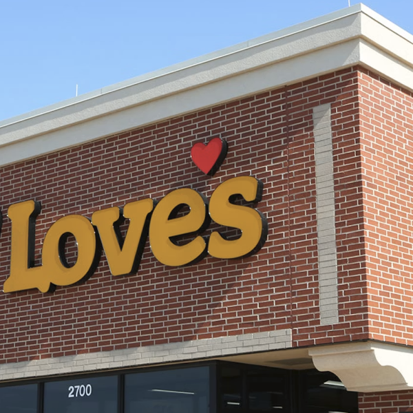 Love’s adds RV service at some locations; tires and batteries too