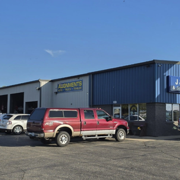 Left Lane Auto adds Wisconsin shop